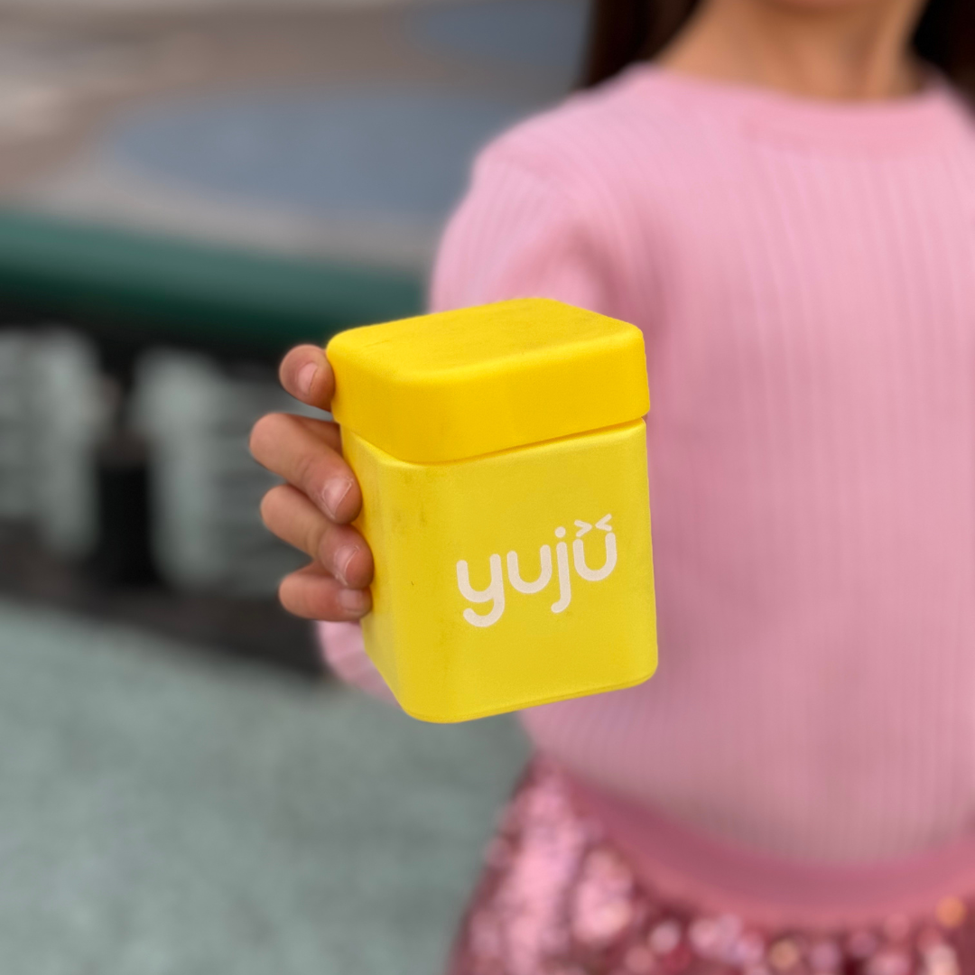 yujü: Frasco eco-amigable y reutilizable